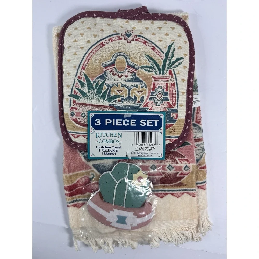 Vintage Santa Fe Hand towel, Potholder And Magnet 3 Pc. Set